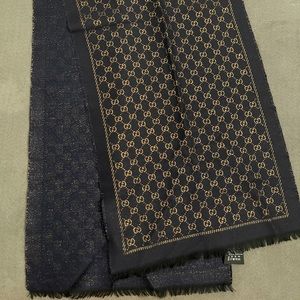 GG metallic wool scarf